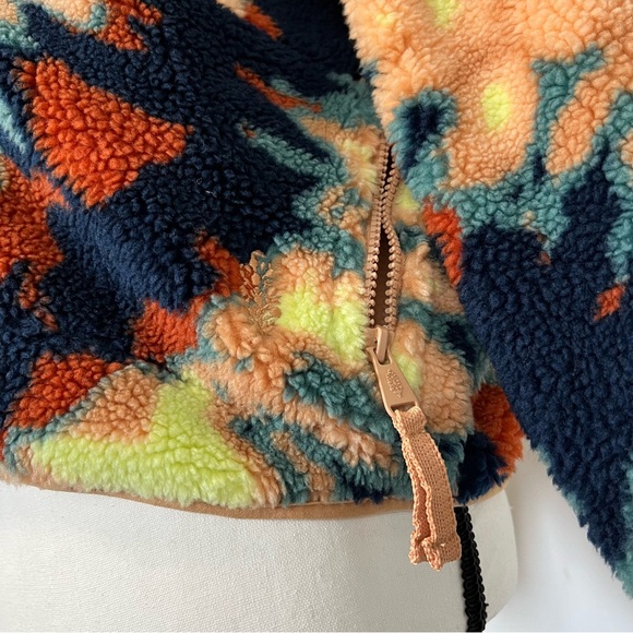 NWT Free People Sherpa Hit The Slopes Oasis Combo Aurora Tie Dye Pullover XS - Picture 9 of 12